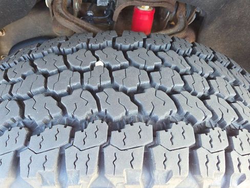 Used 2022 Chevrolet Silverado 2500 LTZ w/ LTZ Plus Package image 11