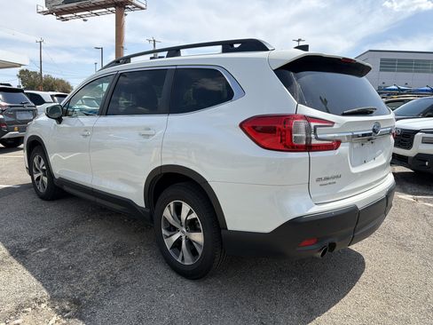Certified 2024 Subaru Ascent Premium w/ Convenience Package AWD/4WD image 5
