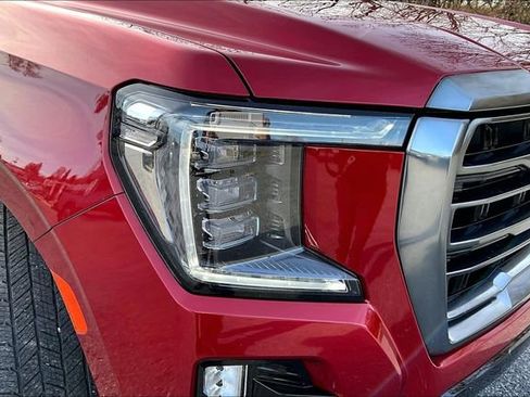 Used 2021 GMC Yukon AT4 w/ Technology Package image 31