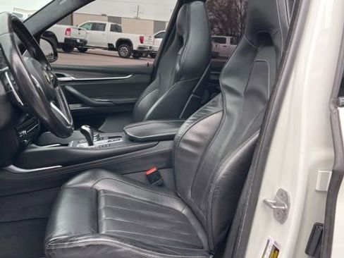 Used 2017 BMW X5 M AWD/4WD image 27