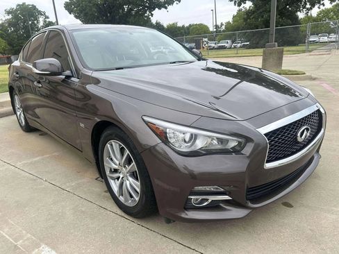 Used 2017 INFINITI Q50 3.0t Premium w/ 3.0T Premium Plus Package image 4