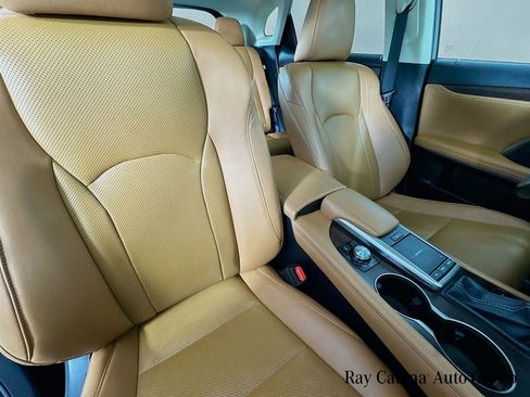 Certified 2022 Lexus RX 350 AWD w/ Premium Package image 31