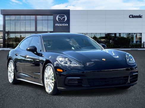 Used 2020 Porsche Panamera 4 image 1