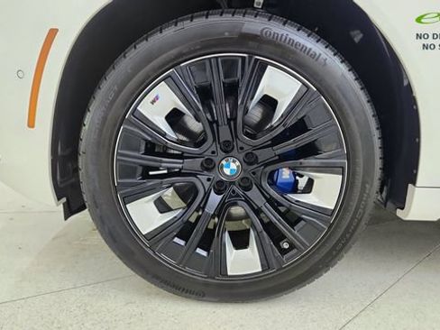 Used 2025 BMW X3 xDrive30i w/ M Sport Package AWD/4WD image 55