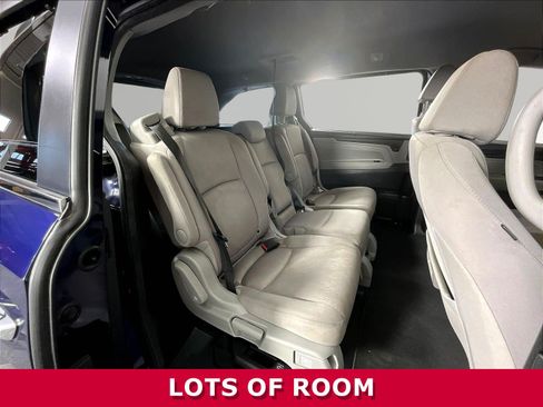 Used 2020 Honda Odyssey EX image 24