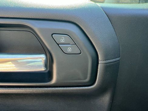 Used 2019 Chevrolet Silverado 1500 RST w/ All-Star Edition image 18