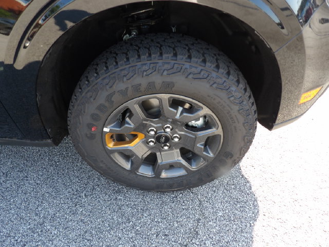 New 2026 Ford Maverick Tremor AWD/4WD image 18