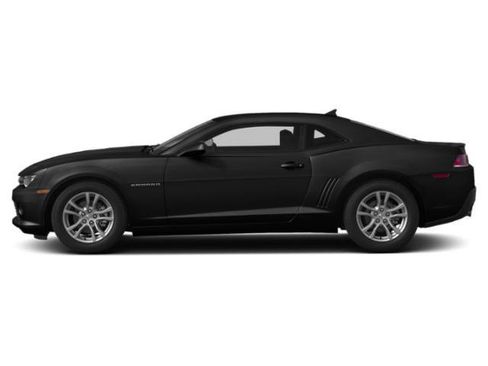 Used 2015 Chevrolet Camaro LS RWD image 3