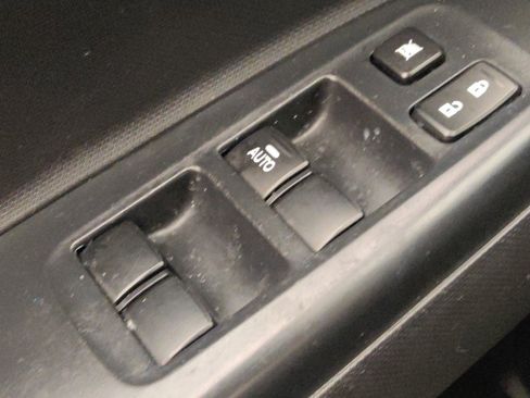 Used 2024 Mitsubishi Mirage ES FWD image 27