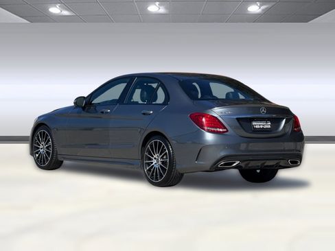 Used 2018 Mercedes-Benz C 300 Sedan image 3