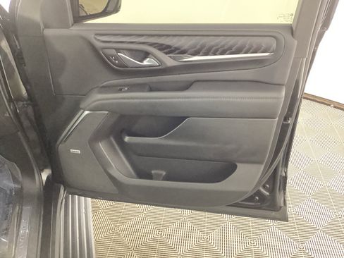 Used 2022 GMC Yukon XL Denali AWD/4WD image 10