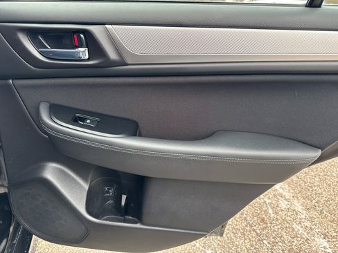 Used 2016 Subaru Legacy 2.5i Premium image 21