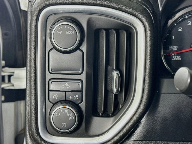 Used 2021 Chevrolet Silverado 1500 LT RWD image 10