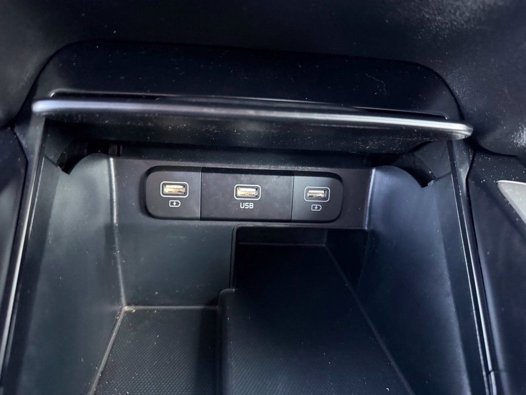 Used 2022 Kia Sorento S AWD/4WD image 23