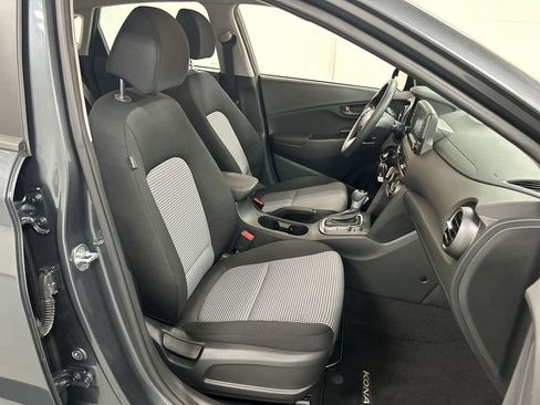 Used 2021 Hyundai Kona SE image 22