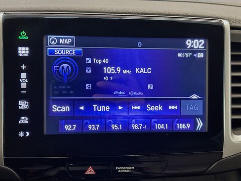 Used 2016 Honda Pilot Elite image 21