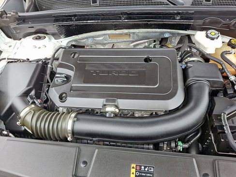 Used 2021 Buick Envision Essence w/ Sport Touring Package image 30