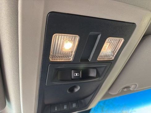 Used 2018 RAM 1500 Sport image 29