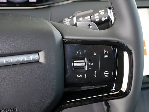 New 2026 Land Rover Range Rover Evoque Dynamic SE AWD/4WD image 27
