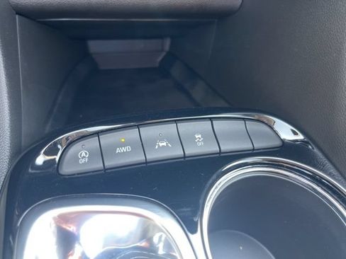 Used 2023 Buick Encore GX Preferred w/ Cold Weather Comfort Package AWD/4WD image 27