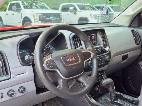 Used 2017 GMC Canyon 4x4 Extended Cab w/ Convenience Package image 12
