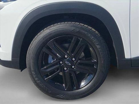 New 2026 Chevrolet Trax ACTIV w/ Driver Confidence Package image 10