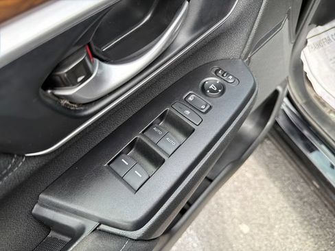 Used 2021 Honda CR-V EX image 11