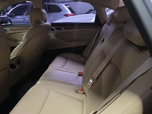 Used 2015 Hyundai Genesis 3.8 w/ Option Group 04 AWD/4WD image 7
