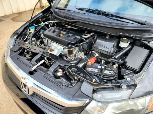 Used 2012 Honda Civic LX image 37