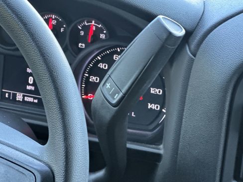 Used 2025 Chevrolet Silverado 1500 W/T w/ Trailering Package AWD/4WD image 29