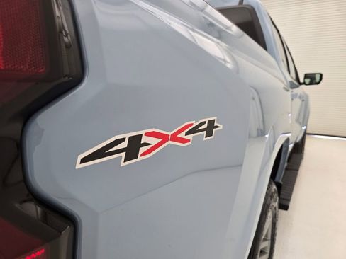 New 2025 Chevrolet Colorado LT w/ LT Convenience Package image 39