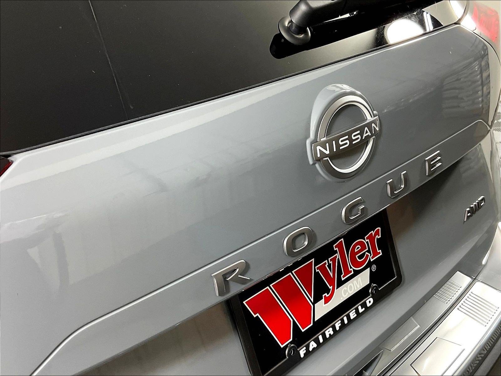 Used 2026 Nissan Rogue SV AWD/4WD image 24