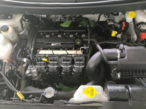 Used 2020 Dodge Journey SE w/ SE Popular Equipment Group image 30