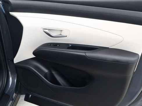 Used 2026 Hyundai Tucson SEL FWD image 15
