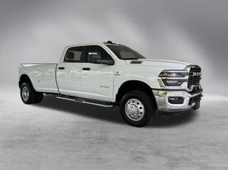 Used 2025 RAM 3500 Big Horn AWD/4WD video 2