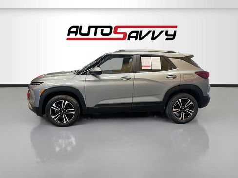 Used 2024 Chevrolet TrailBlazer LT w/ Driver Confidence Package AWD/4WD image 4