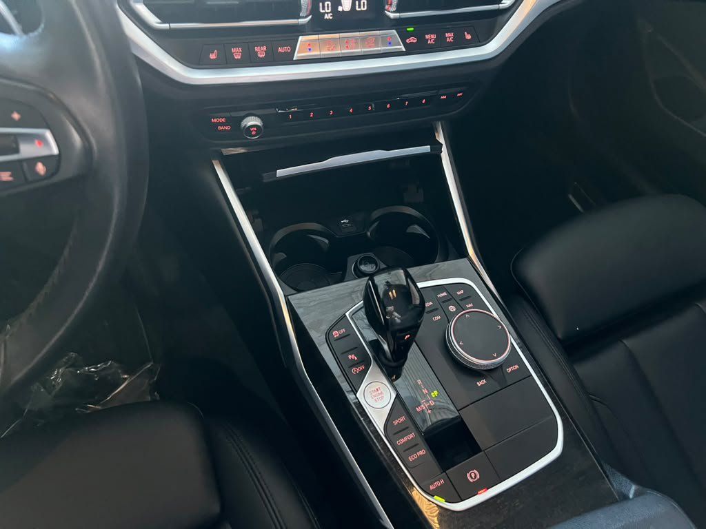 Used 2019 BMW 330i Sedan w/ Convenience Package RWD image 23