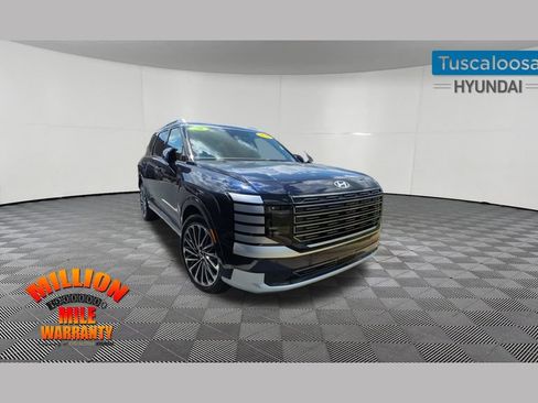 Used 2026 Hyundai Palisade Calligraphy FWD image 1