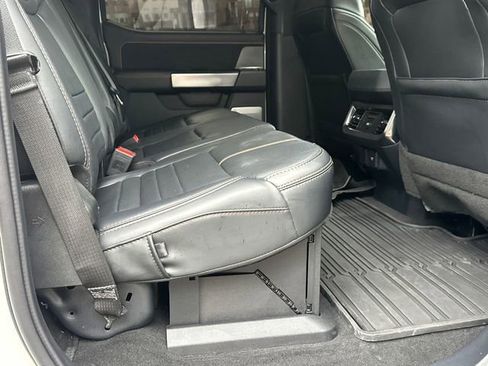 Used 2024 Ford F450 Platinum w/ FX4 Off-Road Package image 15