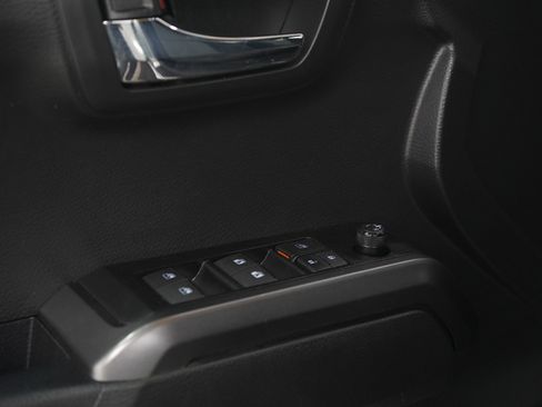 Used 2023 Toyota Tacoma TRD Sport w/ Black Out Package (TMS) image 21