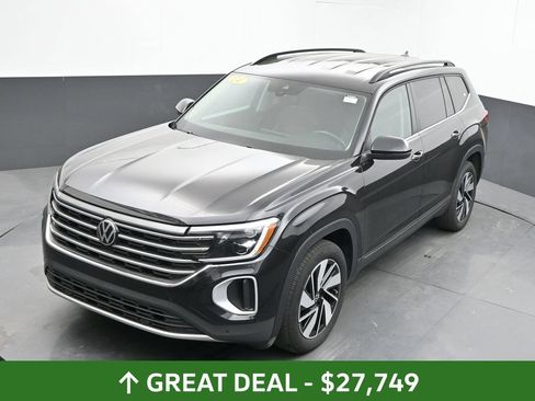 Used 2024 Volkswagen Atlas SE AWD/4WD image 44