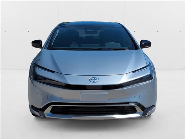 New 2026 Toyota Prius Plug-In Hybrid FWD image 2