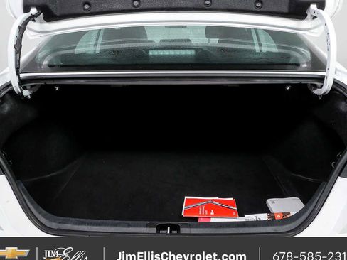 Used 2025 Toyota Camry LE image 28