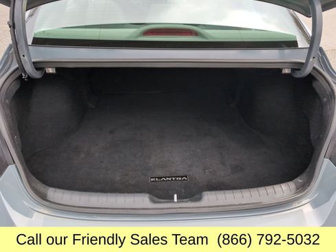 Used 2023 Hyundai Elantra SEL FWD image 22