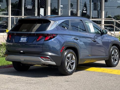 Used 2025 Hyundai Tucson SEL FWD image 4