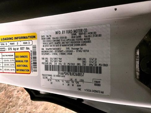 Certified 2018 Ford Fusion SE FWD image 32