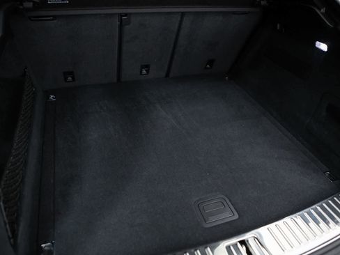 Certified 2023 Porsche Cayenne Platinum Edition AWD/4WD image 37