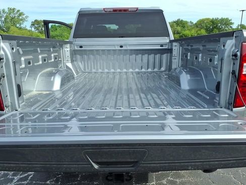 New 2026 Chevrolet Silverado 2500 Custom w/ Custom Convenience Package AWD/4WD image 10