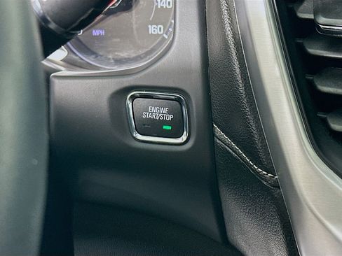 Used 2023 GMC Acadia SLT w/ Trailering Package image 22