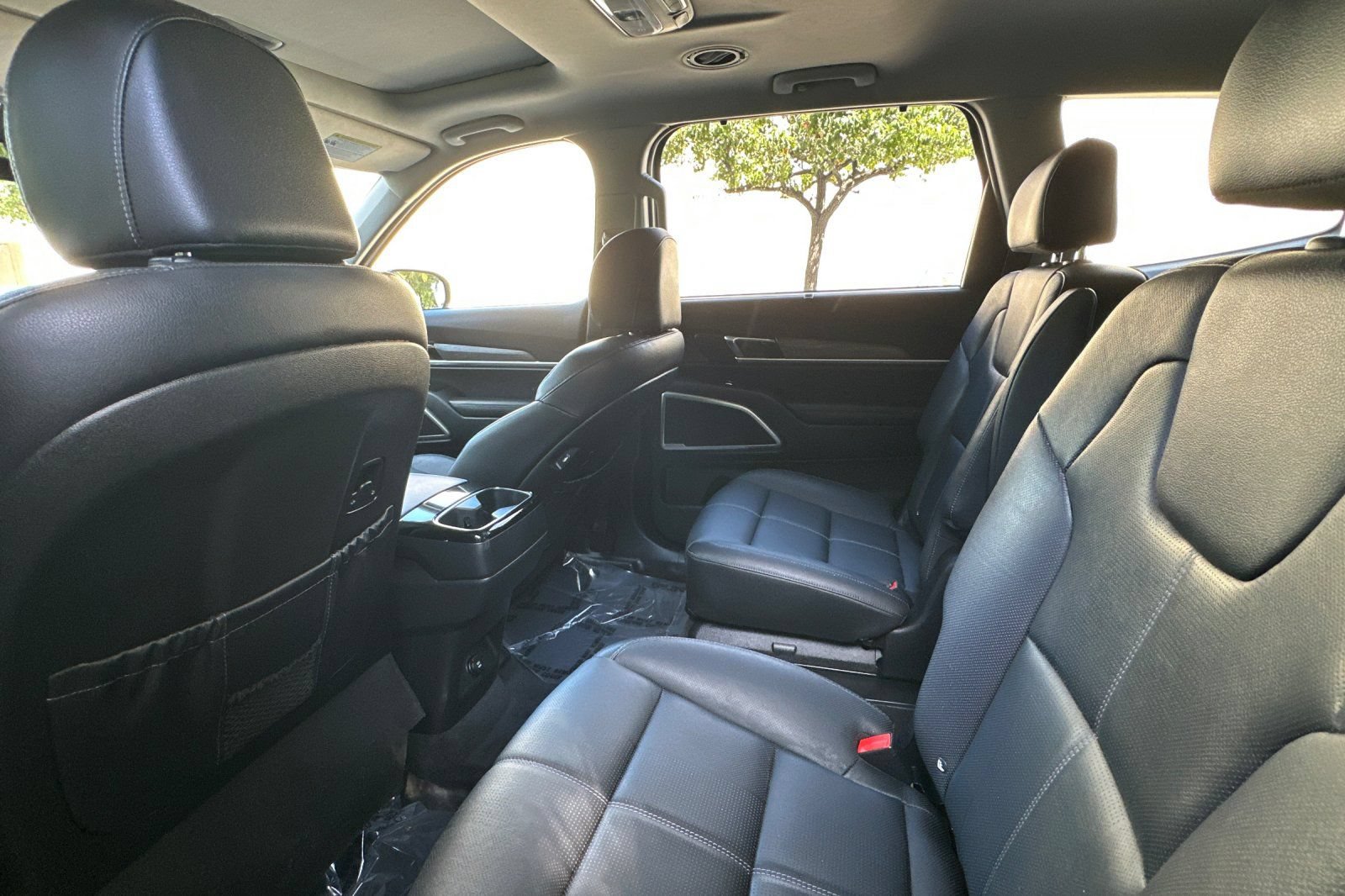 Used 2022 Kia Telluride EX w/ EX Premium Package AWD/4WD image 12